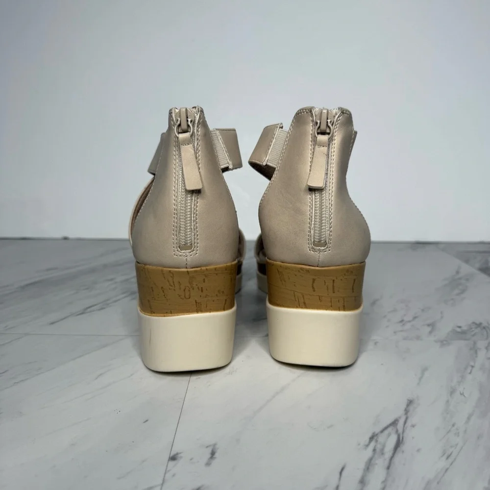 Soul Naturalizer Goodtimes Wedge Heel Sandal 11M